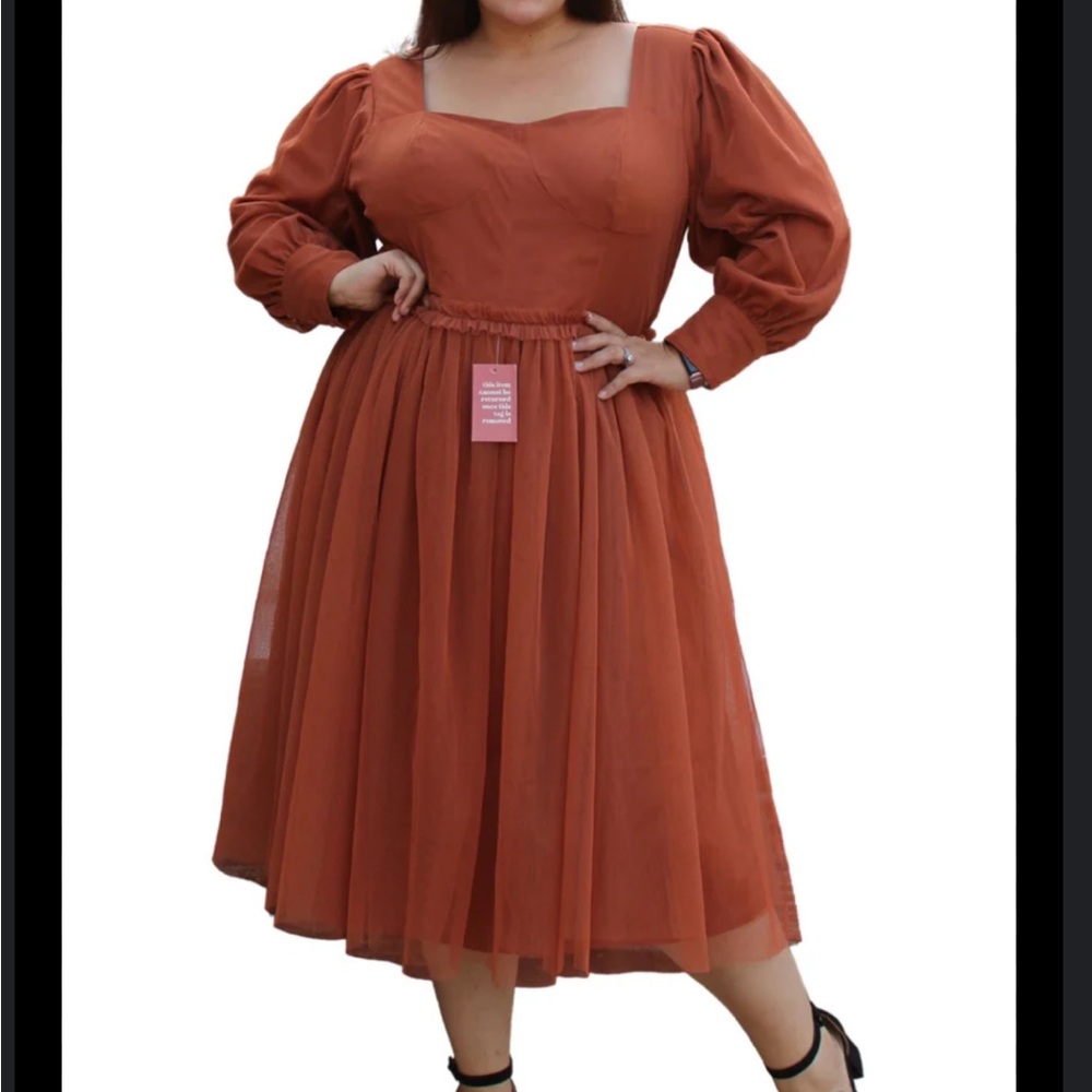 Ivy City Co Florence Dress - Picture 5 of 5